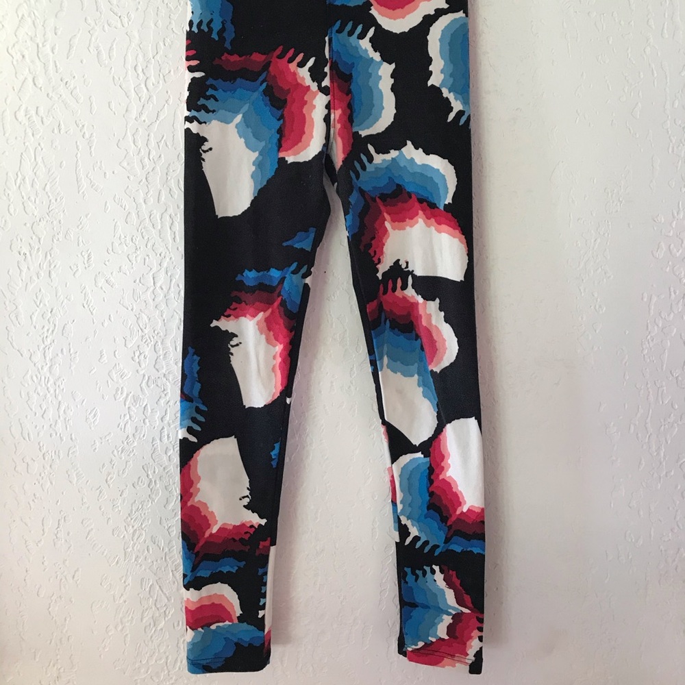 LulaRoe L/XL print leggings